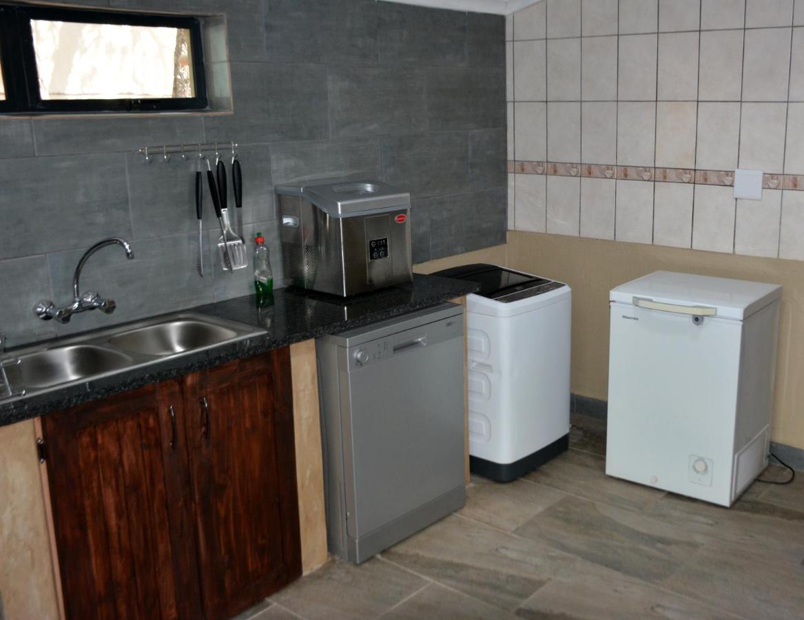 Kruger River Holiday Home Marloth Park Esterno foto